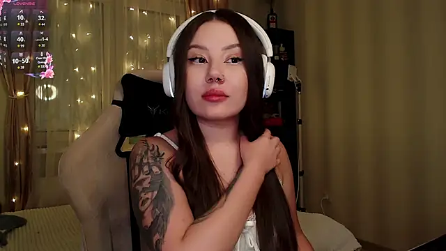 Snapshot of Sinigami__ chatting on March 22, 9:21 pm Sinigami online show from March 22, 9:21 pm