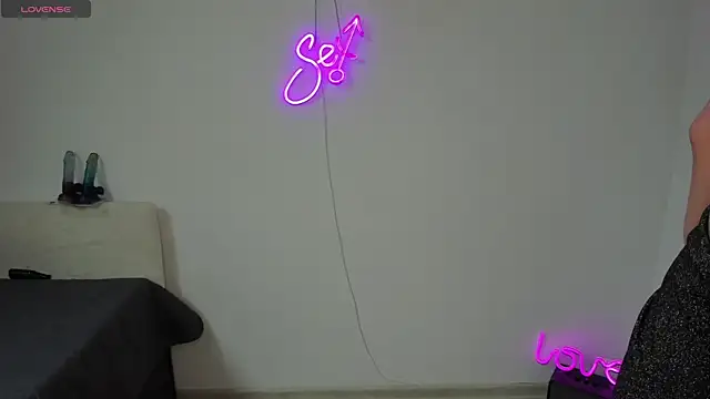 Bitch Coin online show from October 28, 11:36 am