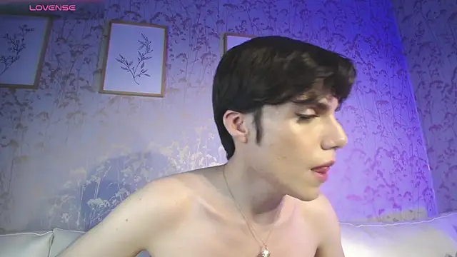 Snapshot of ChristianM_18 chatting on March 15, 7:38 pm ChristianM 18 online show from March 15, 7:38 pm