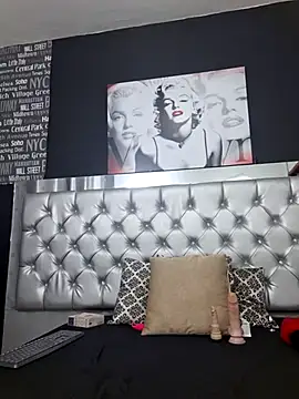  nicolehotshemale online show from March 14, 9:54 pm