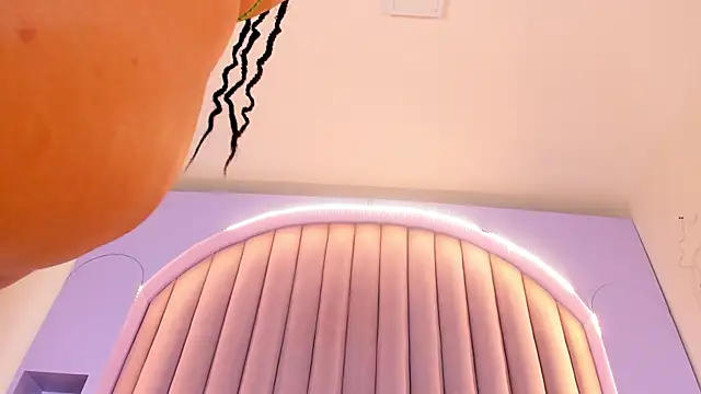 eva daemon online show from February 16, 2:43 pm