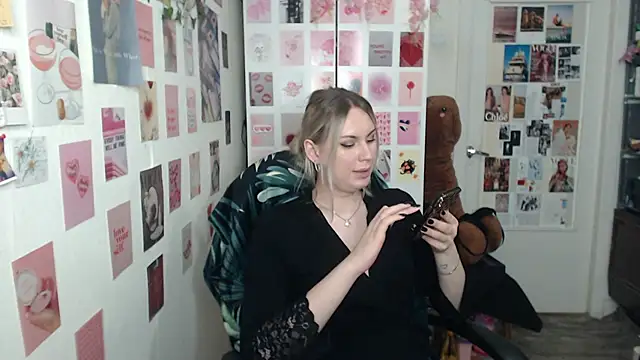 CapriScorpion online show from March 13, 4:45 pm