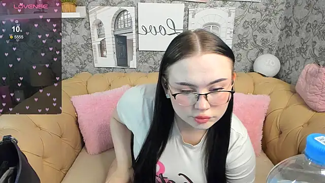 Snapshot of Tina_Walker chatting on January 12, 12:55 pm Tina Walker online show from January 12, 12:55 pm