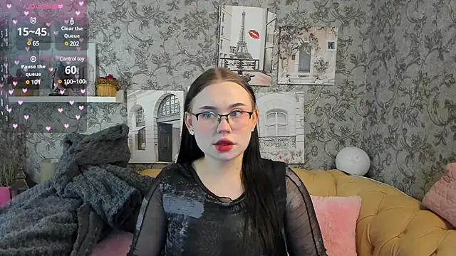 Snapshot of Tina_Walker chatting on March 6, 1:14 pm Tina Walker online show from March 6, 1:14 pm