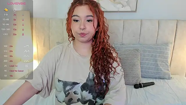 Atenea cuteee online show from October 3, 7:11 pm