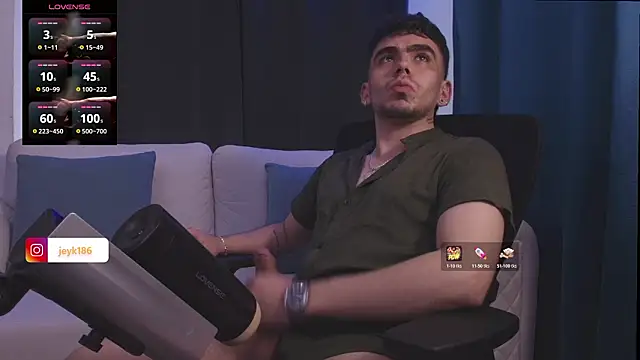 Snapshot of Jey_keler1 chatting on February 20, 6:26 am Jey keler1 online show from February 20, 6:26 am