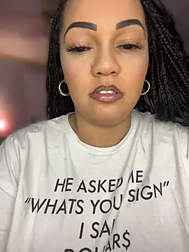 DestineeJayde online show from April 11, 4:39 am