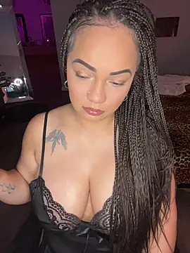 Snapshot of DestineeJayde chatting on July 30, 5:28 am DestineeJayde online show from July 30, 5:28 am