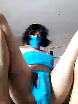 Snapshot of BigAssKi chatting on January 2, 1:49 am BigAssKi online show from January 2, 1:49 am