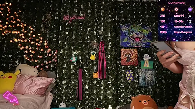 bellalunabear online show from May 29, 10:30 pm