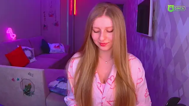 Snapshot of AmaliaQueen chatting on December 25, 12:26 pm AmaliaQueen online show from December 25, 12:26 pm