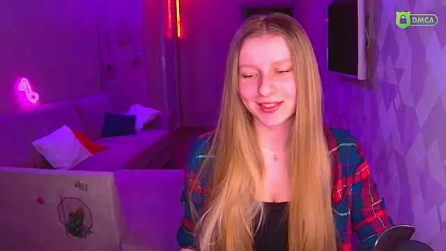 Snapshot of AmaliaQueen chatting on January 31, 2:49 pm AmaliaQueen online show from January 31, 2:49 pm