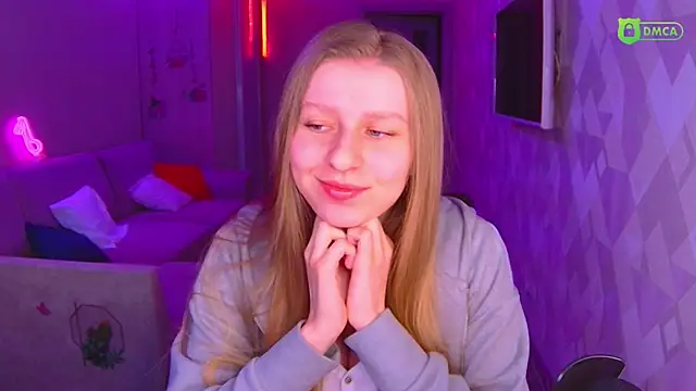 Snapshot of AmaliaQueen chatting on March 3, 3:09 pm AmaliaQueen online show from March 3, 3:09 pm