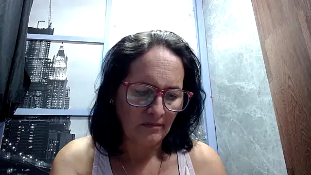 Nastylatinaxxx online show from March 18, 11:46 am