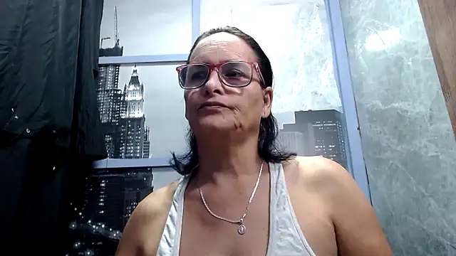 Snapshot of Nastylatinaxxx chatting on May 7, 11:43 pm Nastylatinaxxx online show from May 7, 11:43 pm