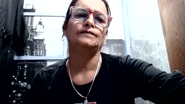 Snapshot of Nastylatinaxxx chatting on May 11, 11:27 am Nastylatinaxxx online show from May 11, 11:27 am