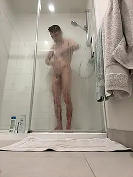 Snapshot of mightgogay chatting on January 2, 3:48 am mightgogay online show from January 2, 3:48 am