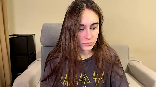 AliceKolltt online show from April 10, 8:57 pm