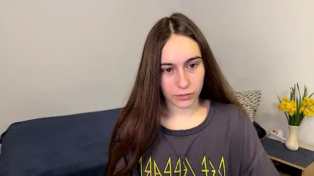 Snapshot of AliceKolltt chatting on May 1, 12:26 am AliceKolltt online show from May 1, 12:26 am