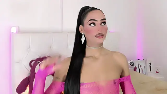 amal baddell online show from November 29, 8:01 pm