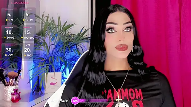 Snapshot of amal_baddell chatting on June 22, 3:36 am amal baddell online show from June 22, 3:36 am