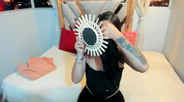 Kendall Sophy online show from March 1, 7:59 pm