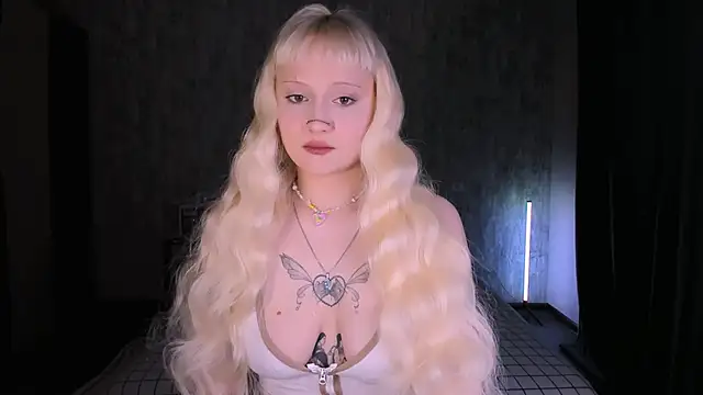 MariaMango online show from November 10, 9:47 pm