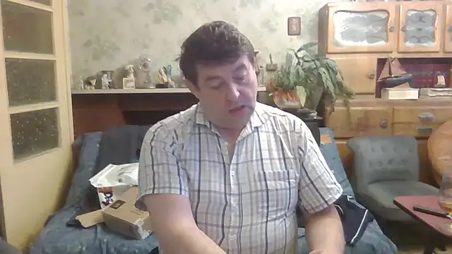 Snapshot of sympatrique chatting on September 15, 4:40 pm sympatrique online show from September 15, 4:40 pm