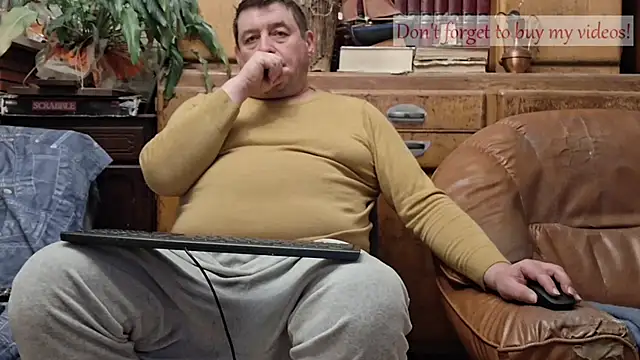 Snapshot of sympatrique chatting on November 22, 11:04 pm sympatrique online show from November 22, 11:04 pm