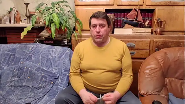 Snapshot of sympatrique chatting on January 17, 8:12 pm sympatrique online show from January 17, 8:12 pm