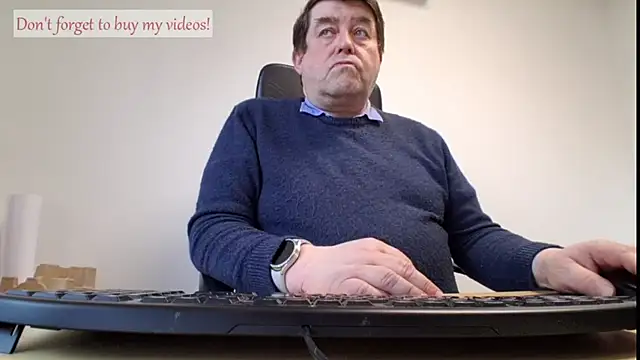 Snapshot of sympatrique chatting on February 5, 2:11 pm sympatrique online show from February 5, 2:11 pm