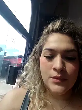 Snapshot of Sara_smiiith211 chatting on July 5, 7:21 pm Sara smiiith211 online show from July 5, 7:21 pm