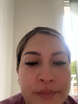 Snapshot of Sara_smiiith211 chatting on July 9, 10:25 pm Sara smiiith211 online show from July 9, 10:25 pm