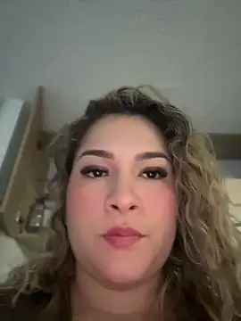 Snapshot of Sara_smiiith211 chatting on July 26, 11:00 pm Sara smiiith211 online show from July 26, 11:00 pm