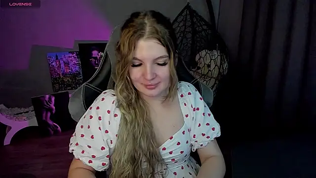 lily williamss online show from January 17, 3:45 am