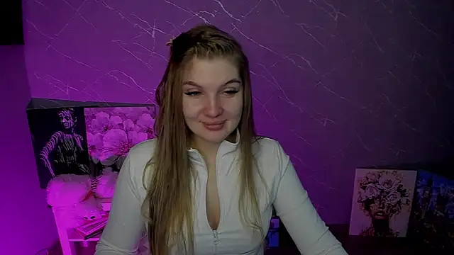 lily williamss online show from May 15, 11:12 pm