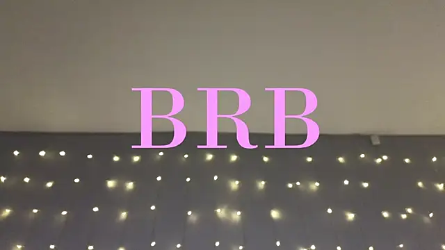 kortny yo online show from December 6, 12:45 am