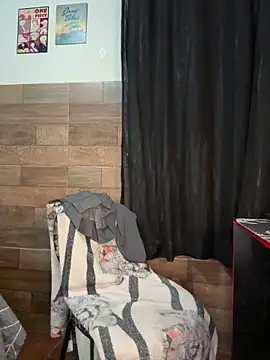 izumikarol online show from April 14, 9:54 pm