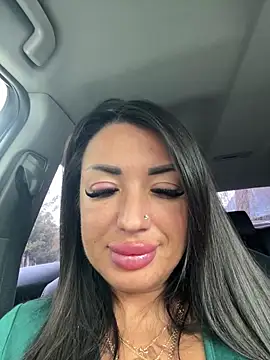RuslanaXX online show from May 13, 6:44 am