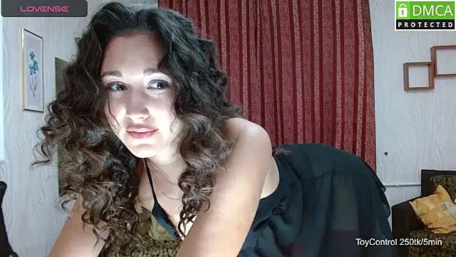 Linda Ernestine online show from November 15, 7:10 pm