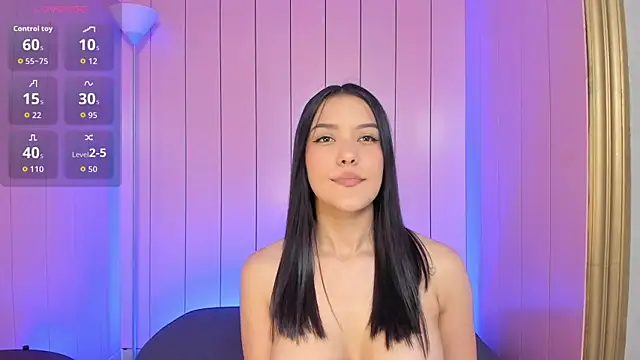 lexiethompson  online show from December 14, 12:10 pm