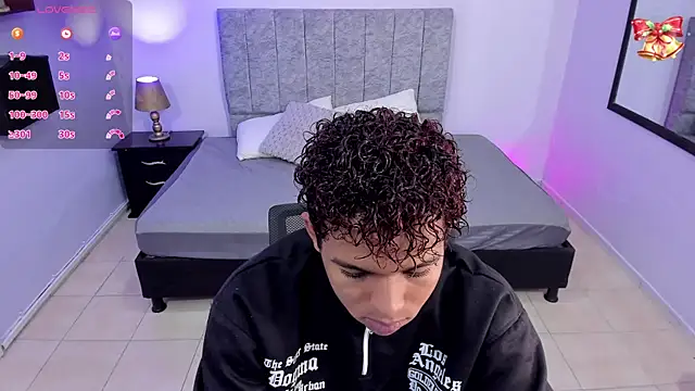 Noah Smith04 online show from January 9, 12:09 pm