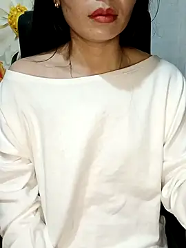 Blythe 69 online show from November 22, 10:20 pm