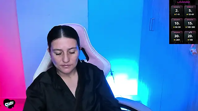 Snapshot of Saskyaa chatting on February 16, 3:13 am Saskyaa online show from February 16, 3:13 am