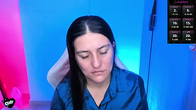 Snapshot of Saskyaa chatting on February 20, 1:46 am Saskyaa online show from February 20, 1:46 am