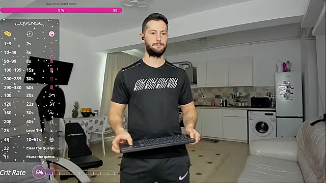 ZackFraser online show from March 11, 8:20 am