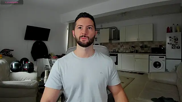 ZackFraser online show from November 5, 9:53 am