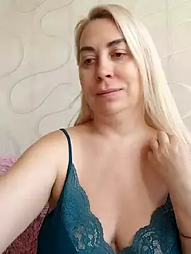 HotJanet online show from January 11, 8:54 am