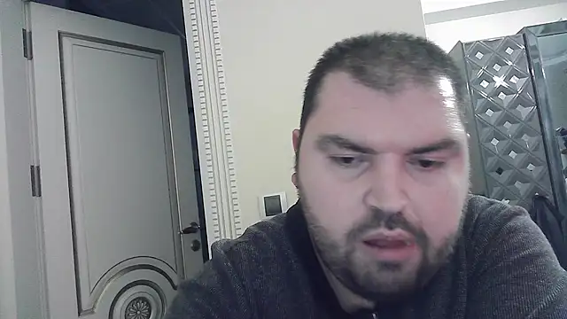 KIZLAZIMYaa online show from April 18, 2:32 pm