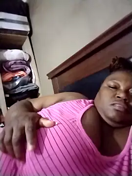 MATUREBUSSTY online show from April 9, 3:28 am